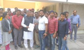 जेटेट के उत्तीर्ण अभ्यर्थियों के एक प्रतिनिधिमंडल ने बाबूलाल मरांडी से मुलाकात की