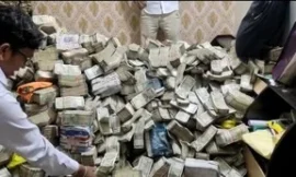 रांची में इडी की रेड, मंत्री के करीबी के घर से 30 करोड़ रुपये के कैश जब्त, गिनती के लिए मंगाई गयी मशीन