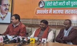 झारखंड मुक्ति मोर्चा और कांग्रेस के पक्ष में चुनाव परिणाम आने के बाद राज्य में राजनीतिक हमले बढ़ गए