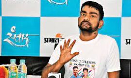 झारखंड विधानसभा 33 डुमरी विधायक जयराम महतो का झारखंड विधानसभा में दिखा अनोखा अंदाज