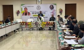 प्रोजेक्ट भवन में वित्त मंत्री श्री राधाकृष्ण किशोर की अध्यक्षता में आयोजित किया गया बजट पूर्व संगोष्ठी (2025-26)