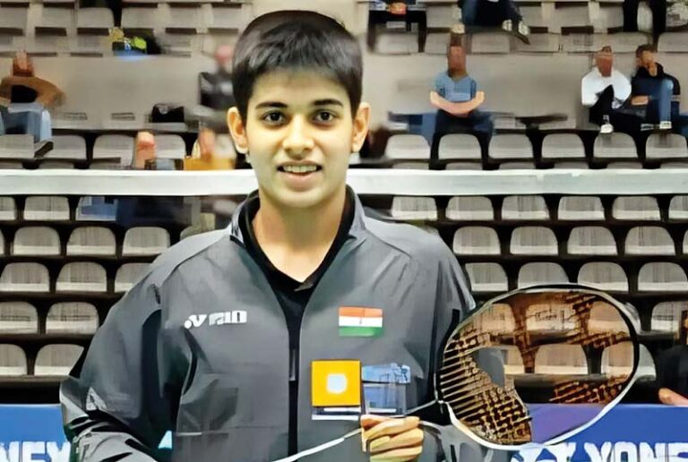 भारतीय बैडमिंटन खिलाड़ी अनमोल अरब ने राष्ट्रीय खेलों में जीता स्वर्ण पदक