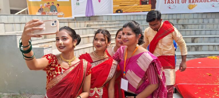 रांची के डॉक्टर श्यामा प्रसाद मुखर्जी विश्वविद्यालय के छात्रों के द्वारा ज़ायका फूड फेस्ट