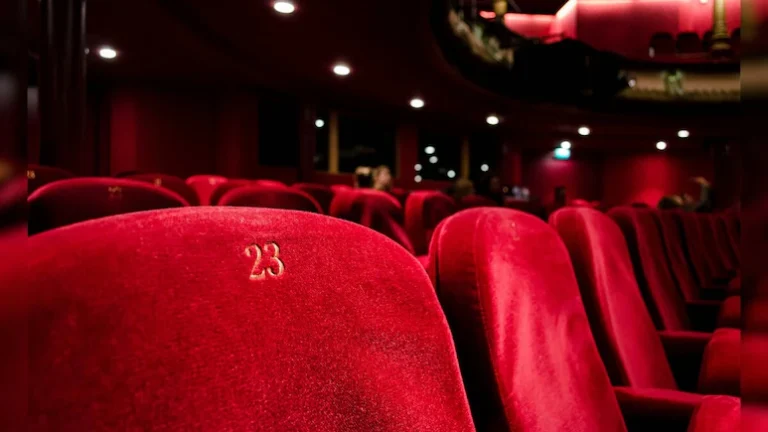 बेंगलुरु के शख्स ने PVR-INOX पर लगाया समय बर्बाद करने का आरोप, जीता केस
