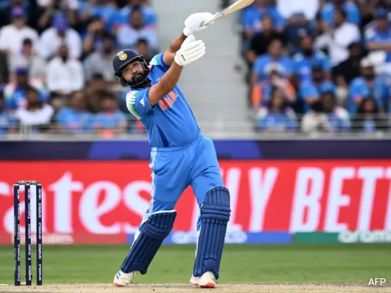 “यह एक चोट है…” : रोहित शर्मा पर भारत के कोच का बयान, चैंपियंस ट्रॉफी सेमीफाइनल से पहले दिया अपडेट