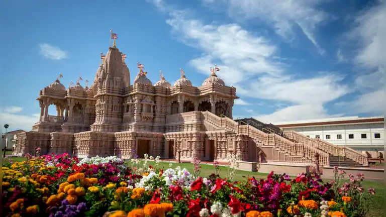 “निंदनीय कृत्य”: कैलिफोर्निया में हिंदू मंदिर तोड़े जाने पर भारत की कड़ी प्रतिक्रिया