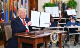 ट्रम्प ने अमेरिकी शिक्षा विभाग को खत्म करने के आदेश पर हस्ताक्षर किए