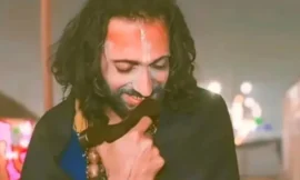 IIT बाबा ने लगाया डिबेट के दौरान मारपीट का आरोप