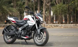 Bajaj Pulsar NS200 2025: दमदार पावर और परफॉर्मेंस का जबरदस्त कॉम्बिनेशन, कीमत ₹1.80 लाख!