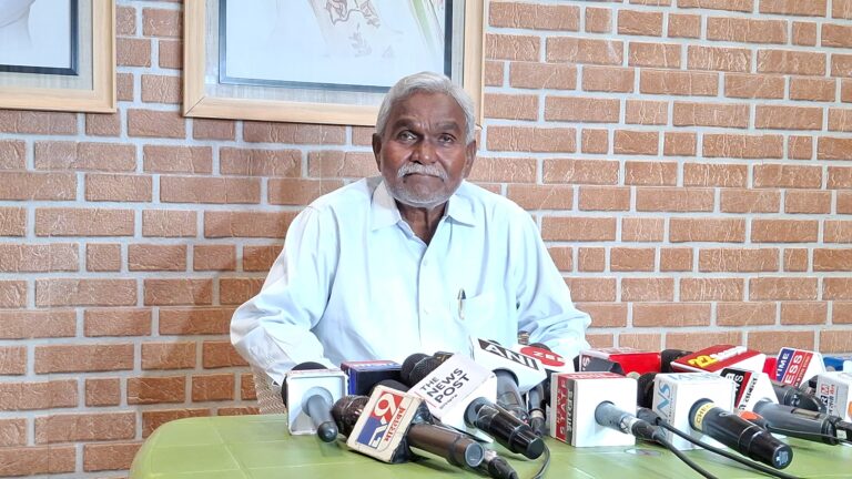 चंपाई सोरेन ने कहा कि अवैध धर्मांतरण और बांग्लादेशी घुसपैठ के खिलाफ हूल दिवस पर आंदोलन की जाएगी