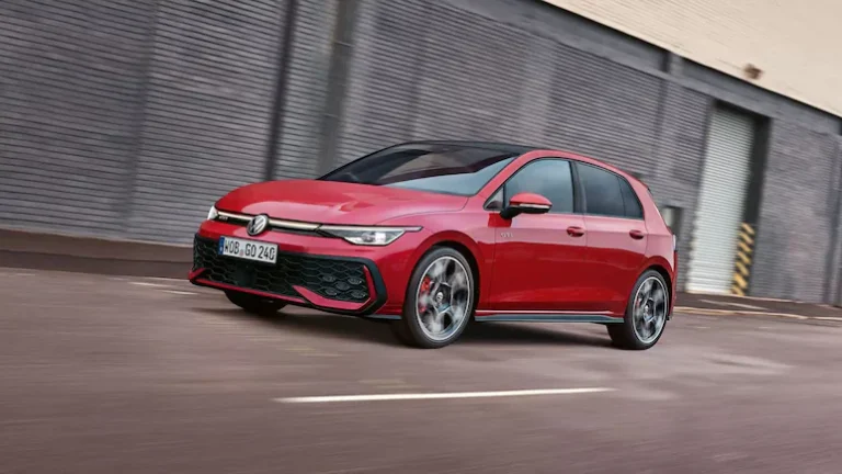 Read more about the article Volkswagen Golf GTI लॉन्च से पहले ही पहली खेप बिकी, 150 यूनिट्स की बुकिंग पूरी