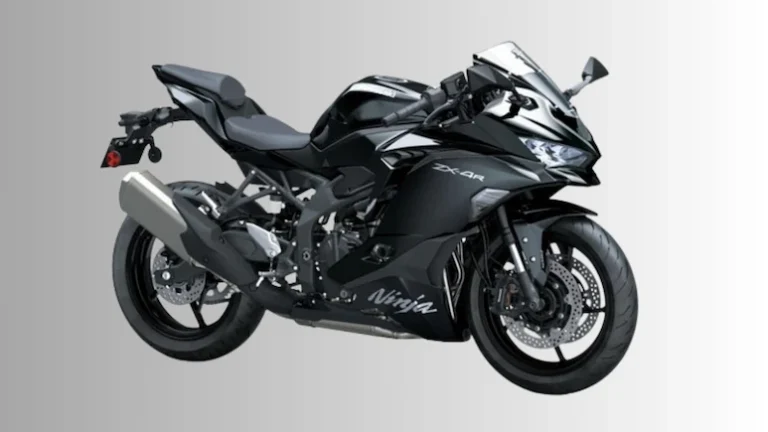 Read more about the article कावासाकी निंजा ZX-4R की कीमत मई में 40,000 रुपये घटी