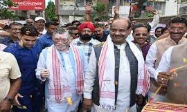 ओम बिरला और संतोष कुमार गंगवार आज मंत्री संजय सेठ के रांची स्थित आवास पहुंचे