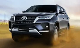 टोयोटा फॉर्च्यूनर ने भारत में 3 लाख यूनिट्स की बिक्री का आंकड़ा पार किया, इसे हर दिन मिले लगभग 50 खरीदार