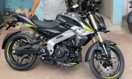 लॉन्च से पहले डीलरशिप पर पहुंची 2025 Bajaj Pulsar NS400Z, कई बड़े अपडेट के साथ
