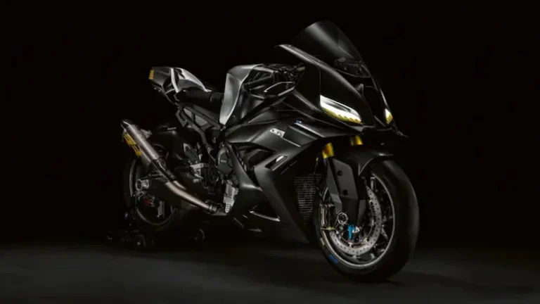 Read more about the article बीएमडब्ल्यू कॉन्सेप्ट आरआर ने अगली पीढ़ी की परफॉर्मेंस मोटरसाइकिलों की झलक दिखाई