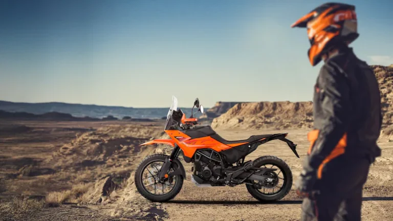 Read more about the article KTM 390 Adventure X की जगह लेगी 390 Adventure Plus: रिपोर्ट