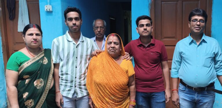 झारखंड के हिमांशु ने NEET 2025 में रचा इतिहास, ऑल इंडिया रैंक 134 लाकर बने स्टेट टॉपर