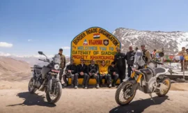 रॉयल एनफील्ड के CEO ने अपकमिंग हिमालयन 750 और हिमालयन EV का किया टेस्ट; तस्वीरें आईं सामने