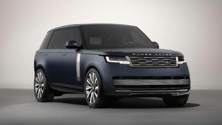 Read more about the article रेंज रोवर SV मासारा एडिशन भारत में लॉन्च, कीमत 4.99 करोड़ रुपये