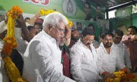 सुनील कुमार साहू ने अपने सैकड़ों कार्यकर्ता के साथ राष्ट्रीय जनता दल में सम्मिलित हुए